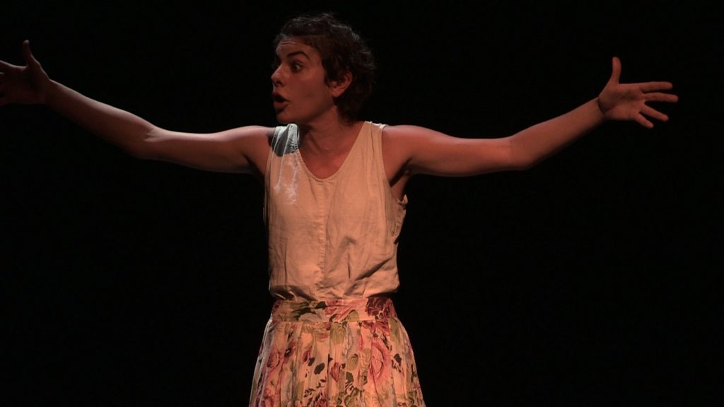 vlcsnap-2014-11-25-18h23m00s210